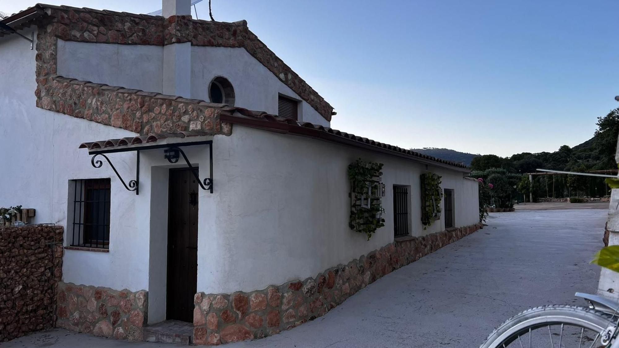 Сasa de vacaciones Turisticos Rurales Entresierras *