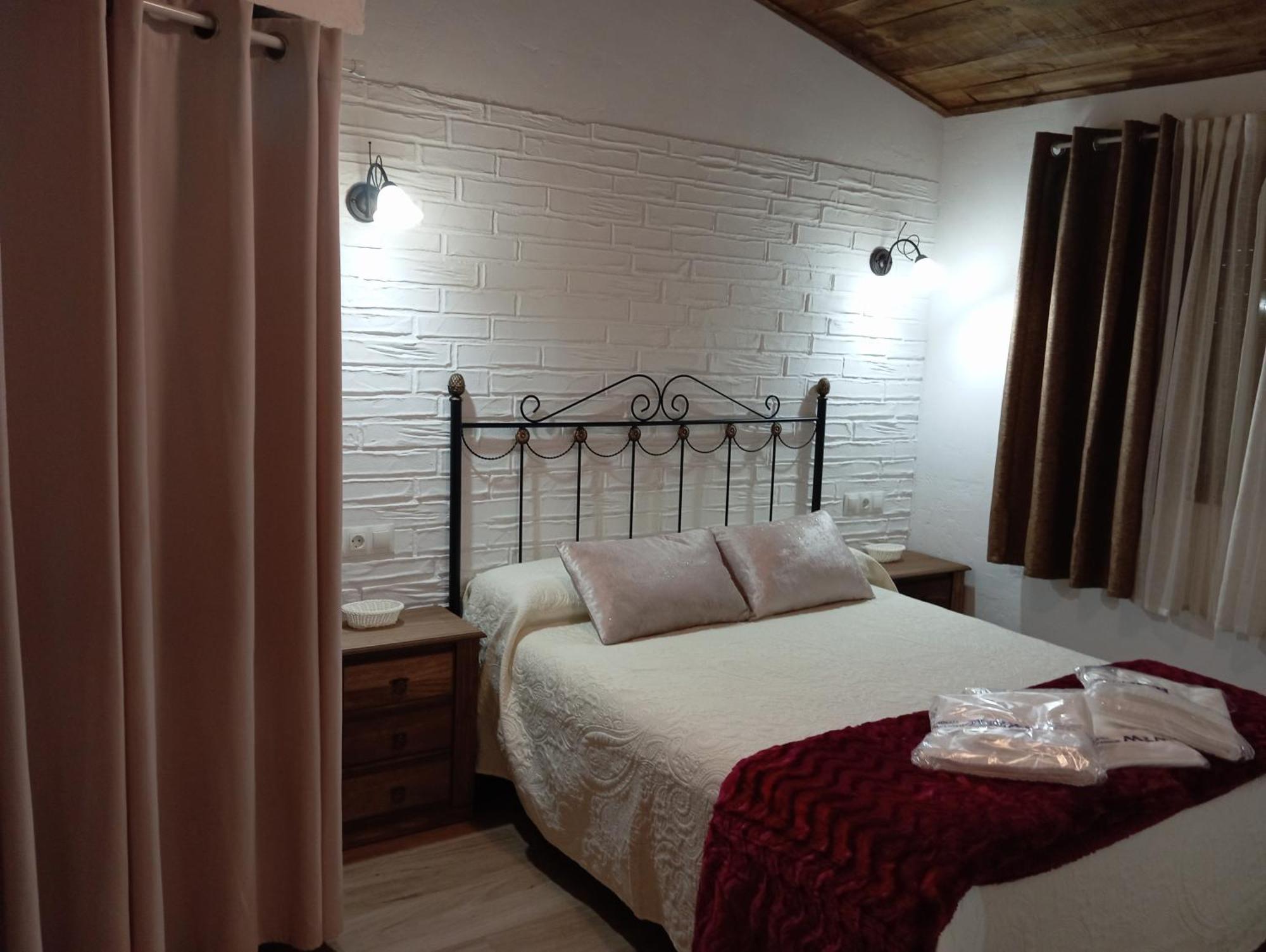 Holiday home Turisticos Rurales Entresierras