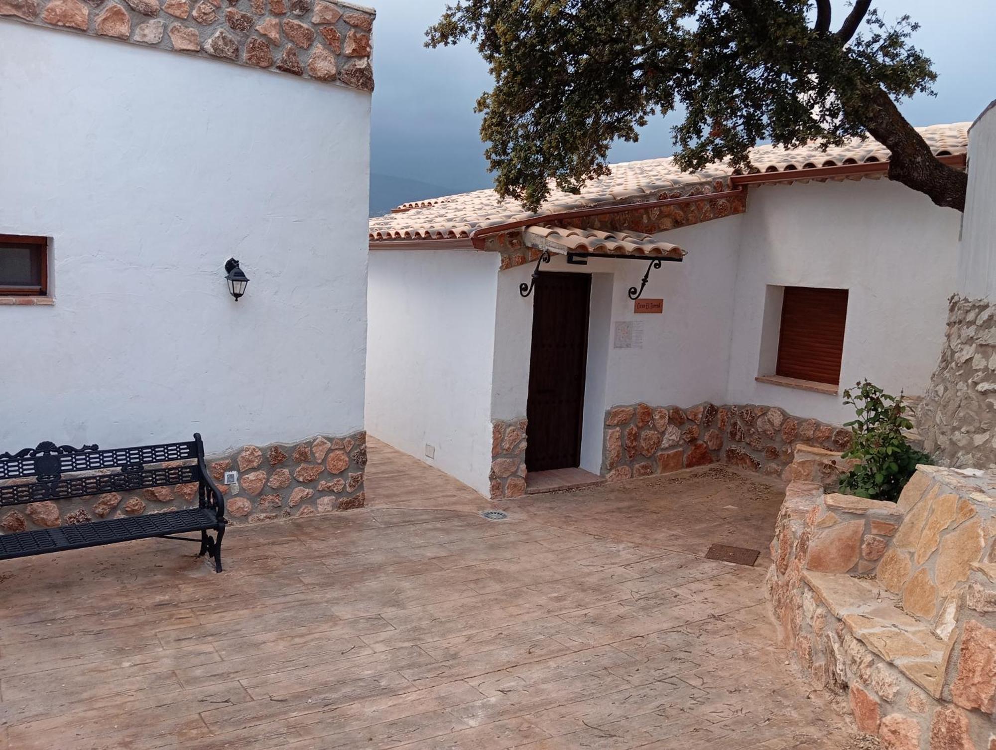 Сasa de vacaciones Turisticos Rurales Entresierras *