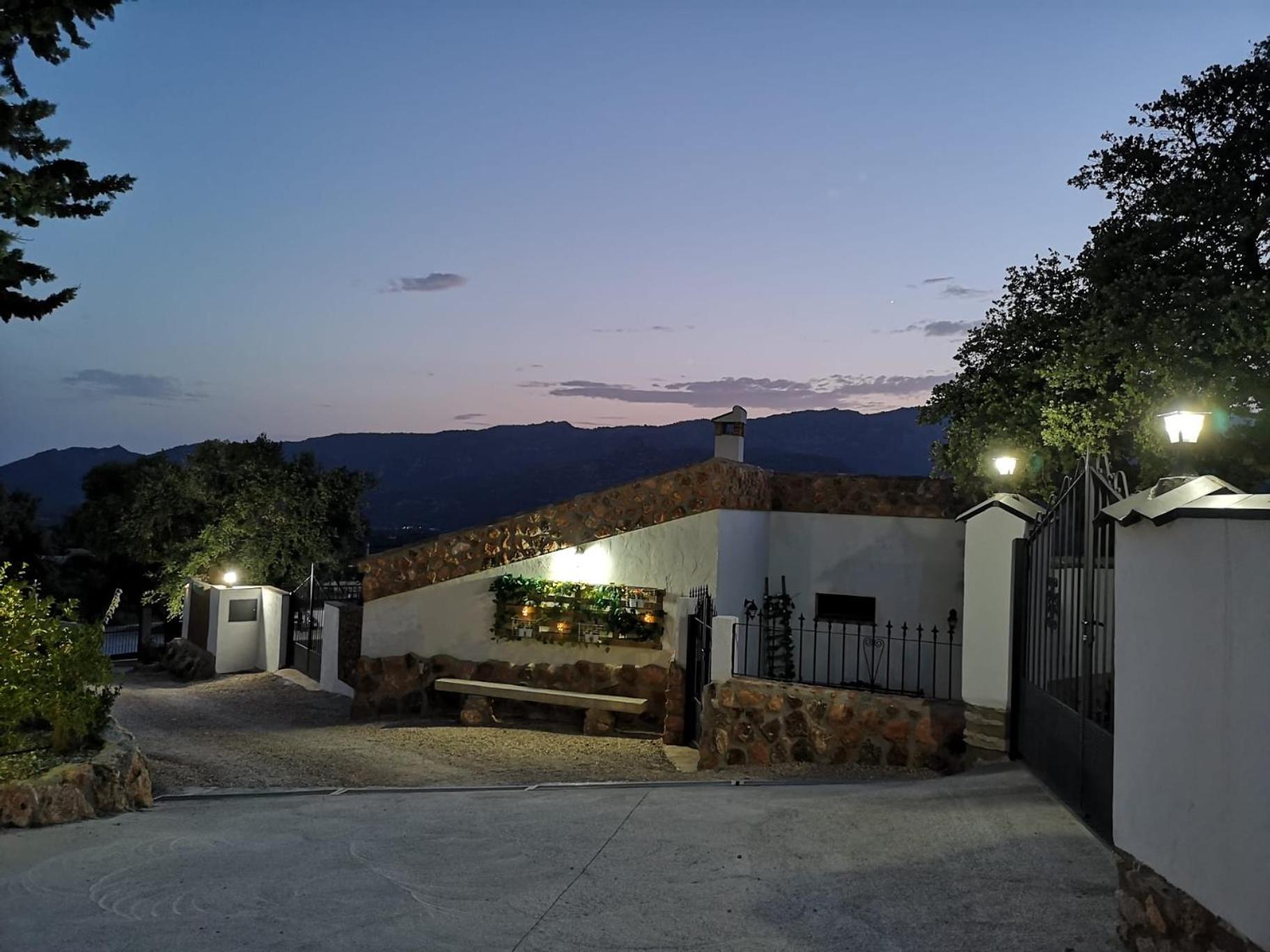 Turisticos Rurales Entresierras Holiday home